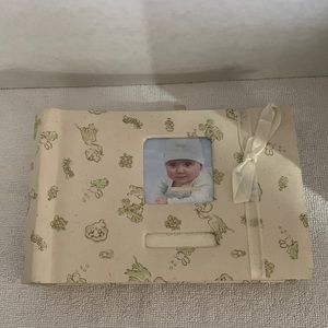 Baby photo album, never used it. It fit two size pictures.
